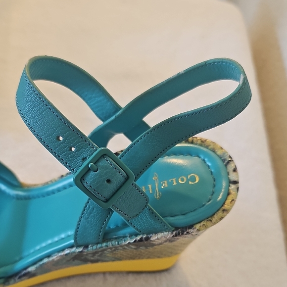 Cole Haan Nike Air Teal and Yellow  Sandals 9B Turquoise & Yellow Snake Wedge - Picture 10 of 16